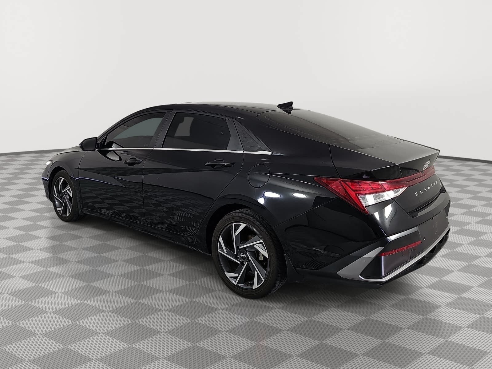 2024 Hyundai Elantra Hybrid Limited