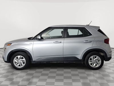 2023 Hyundai Venue SE