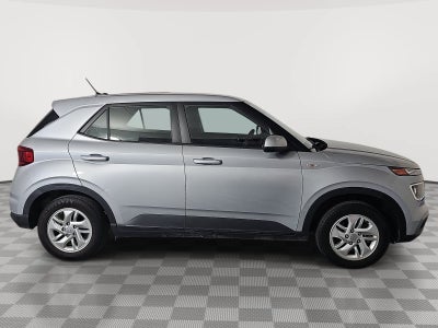 2023 Hyundai Venue SE