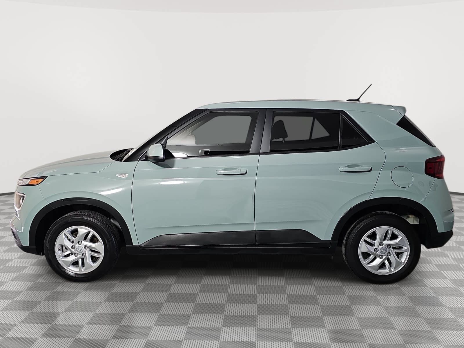 2025 Hyundai Venue SE