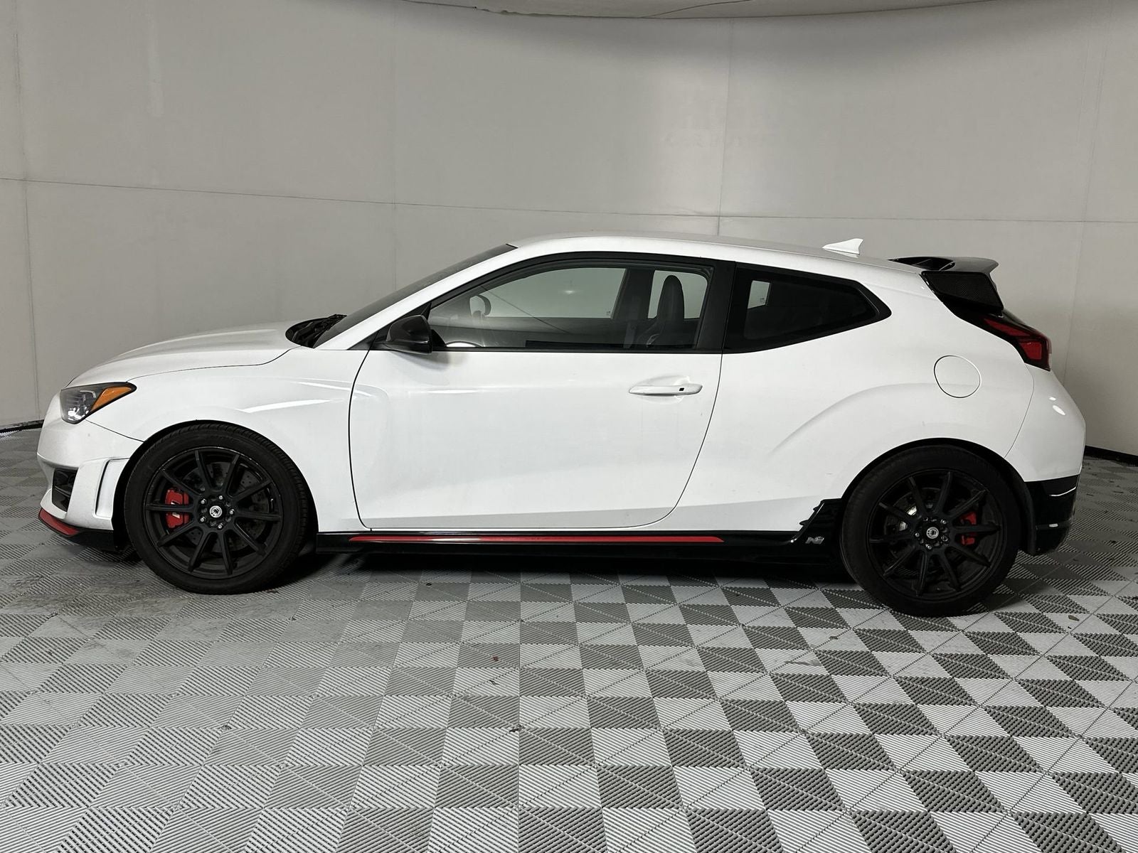 2022 Hyundai Veloster N Base
