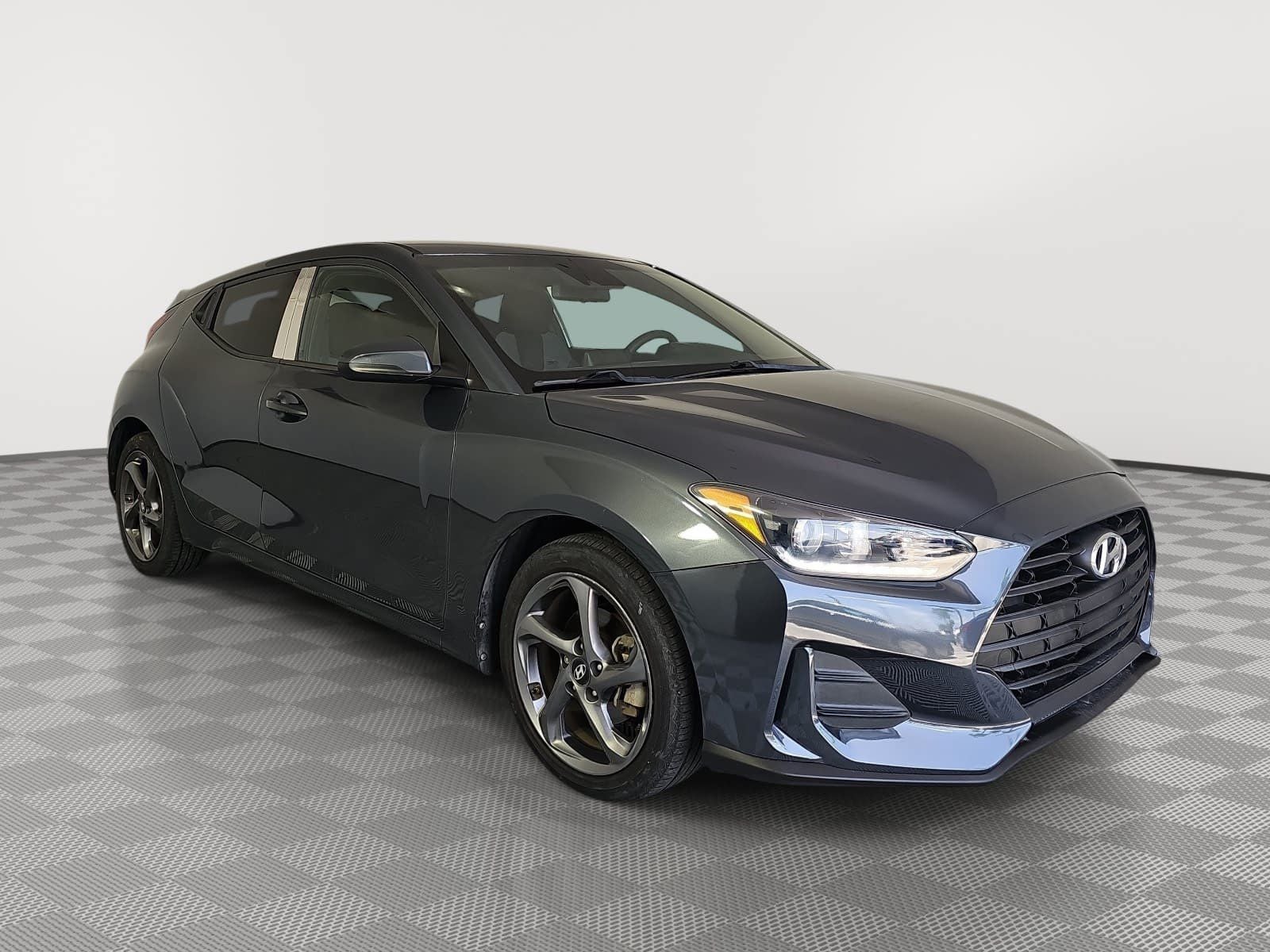 Used 2019 Hyundai Veloster Base with VIN KMHTG6AF3KU014836 for sale in Palmetto Bay, FL