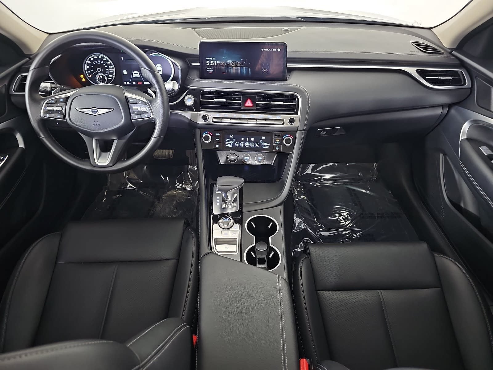 2025 Genesis G70 2.5T