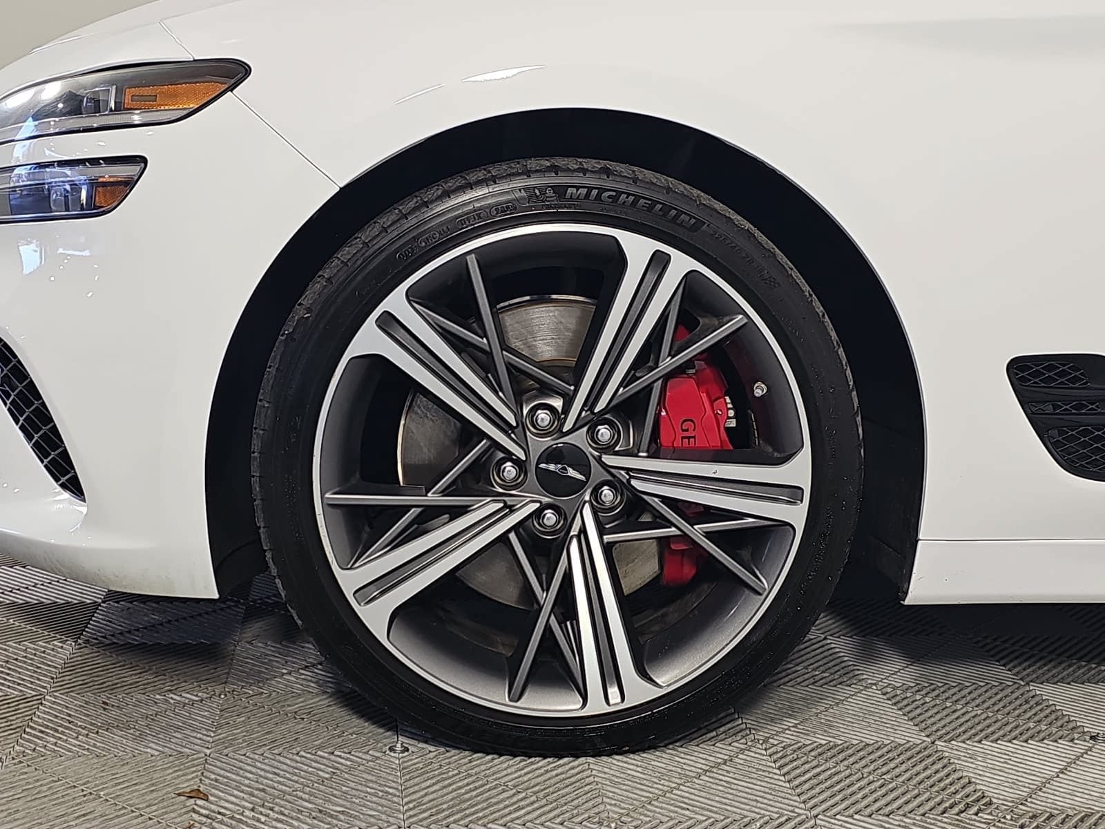 2025 Genesis G70 3.3T Sport Advanced