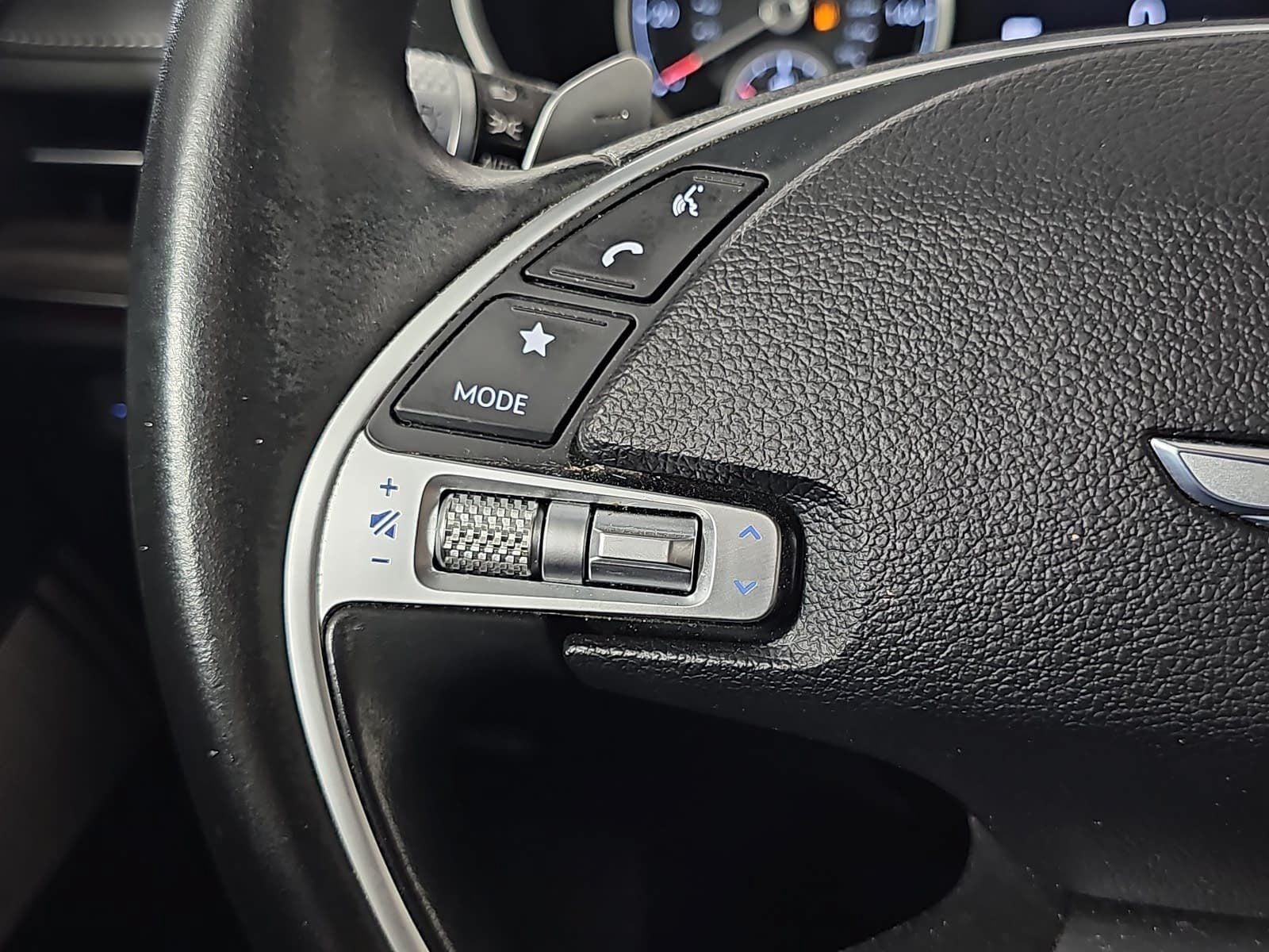 2023 Genesis G80 2.5T
