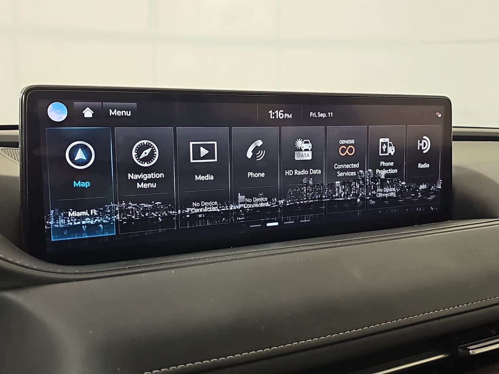 2023 Genesis G80 2.5T