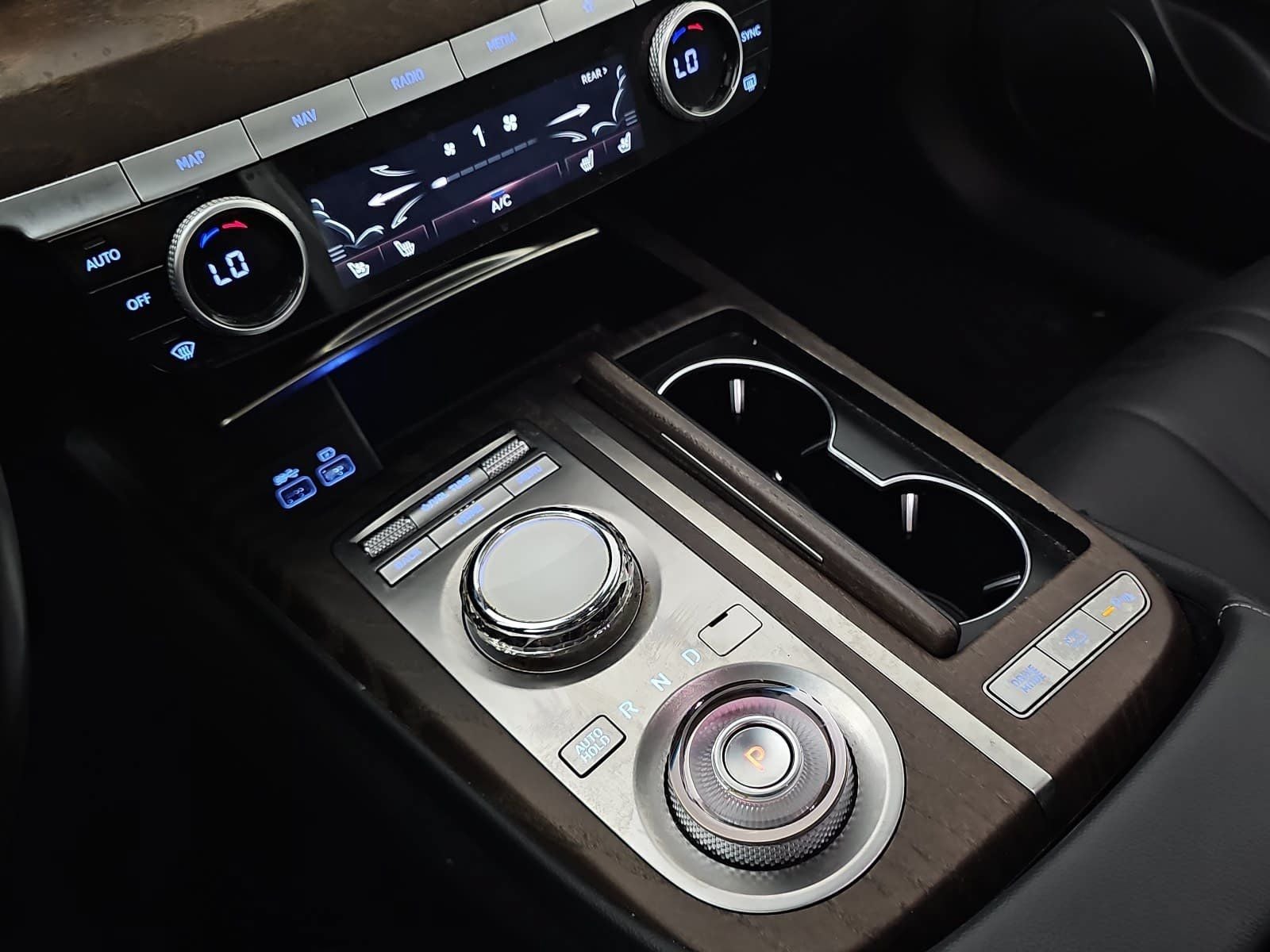 2023 Genesis G80 2.5T