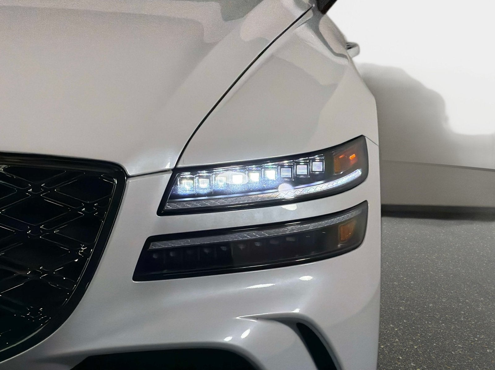 2026 Genesis G80 2.5T Advanced
