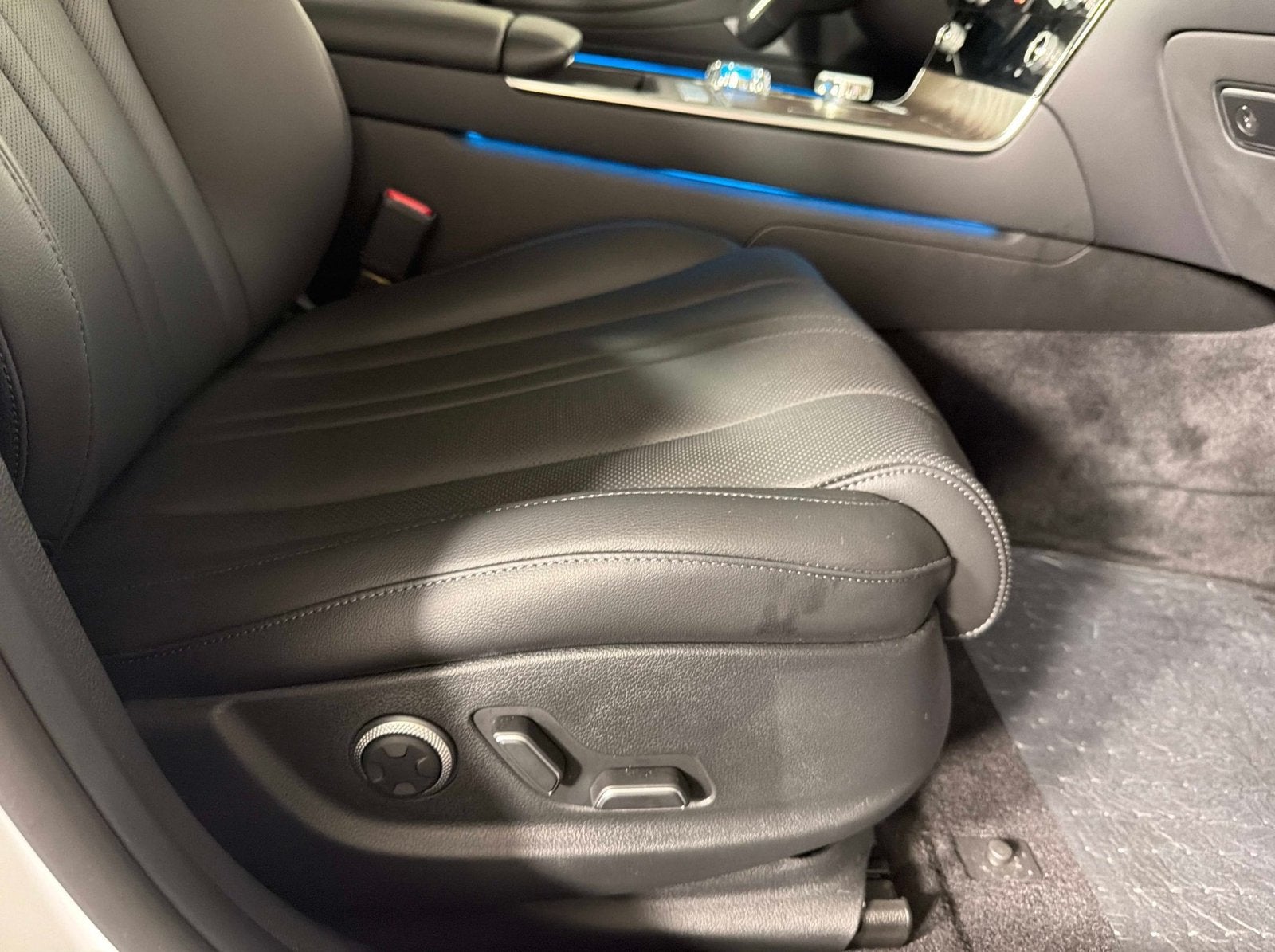 2026 Genesis G80 2.5T Advanced