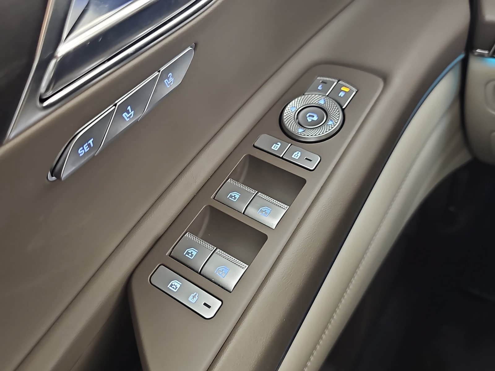 2024 Genesis GV80 3.5T