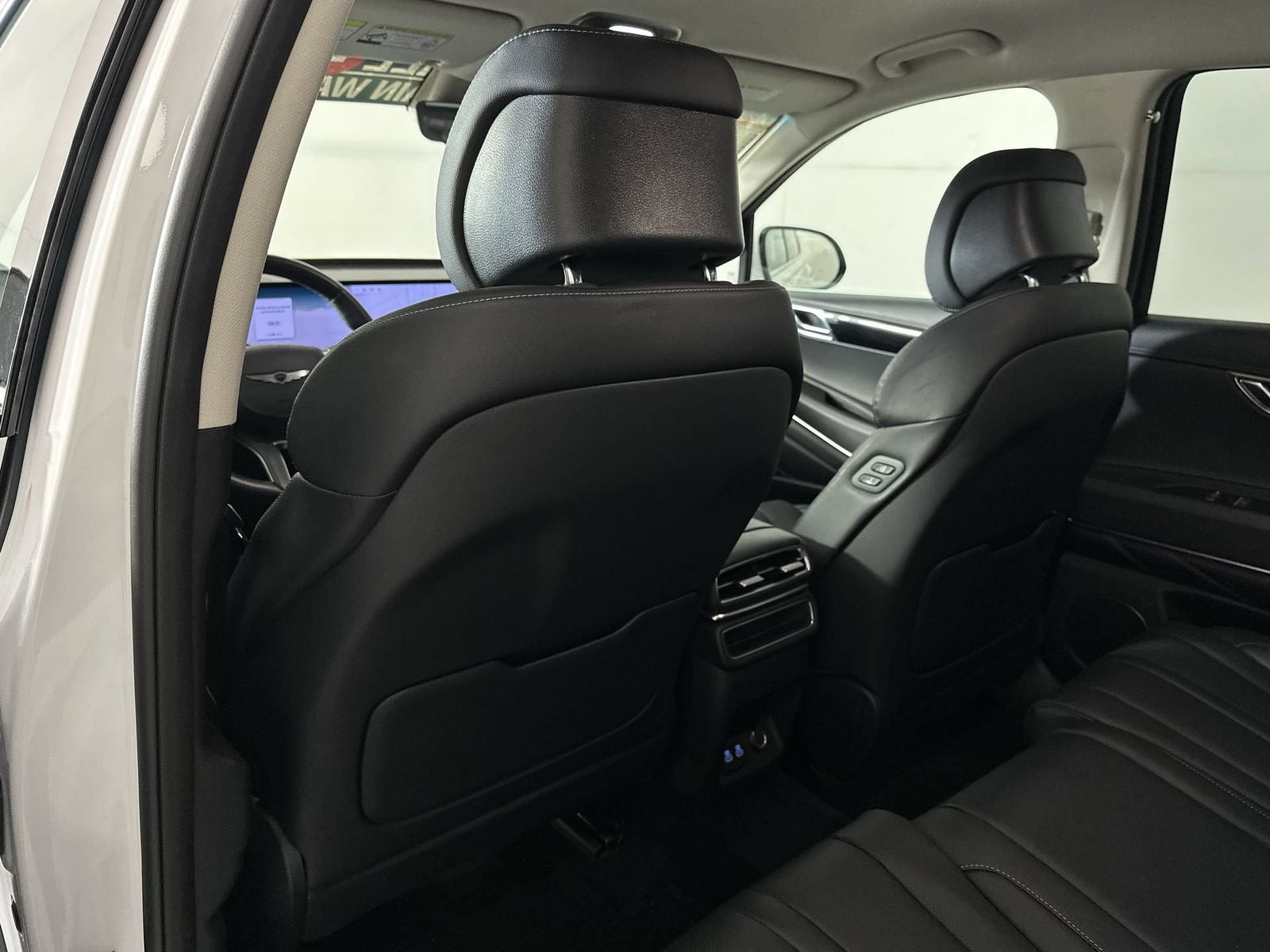 2025 Genesis GV80 2.5T