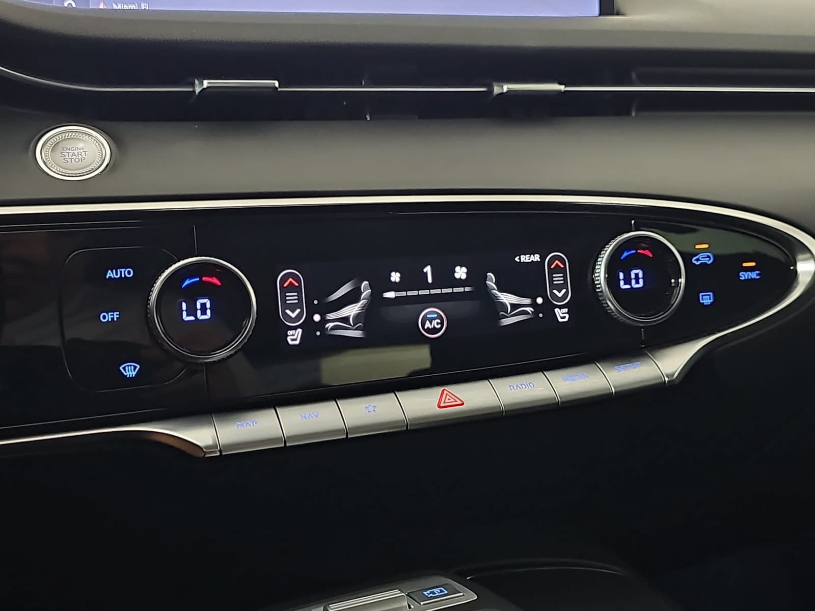 2022 Genesis GV70 2.5T