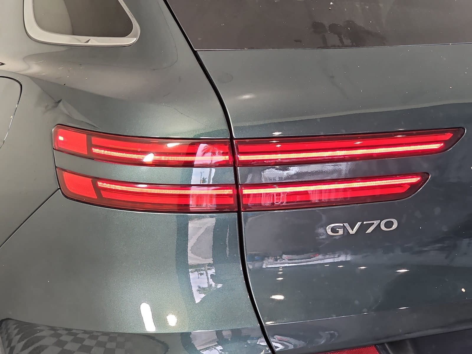 2022 Genesis GV70 2.5T