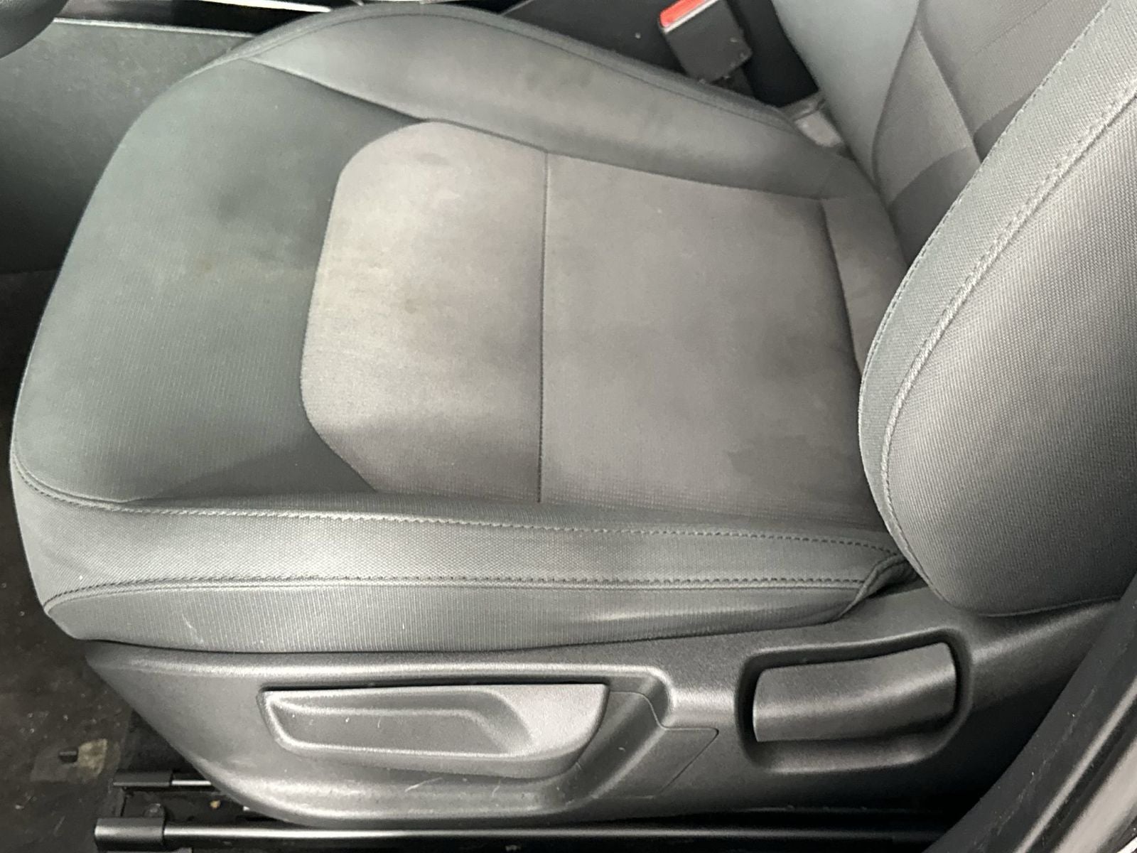2024 Kia Niro LX