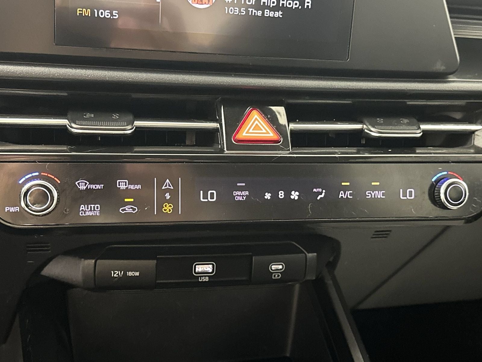 2024 Kia Niro LX