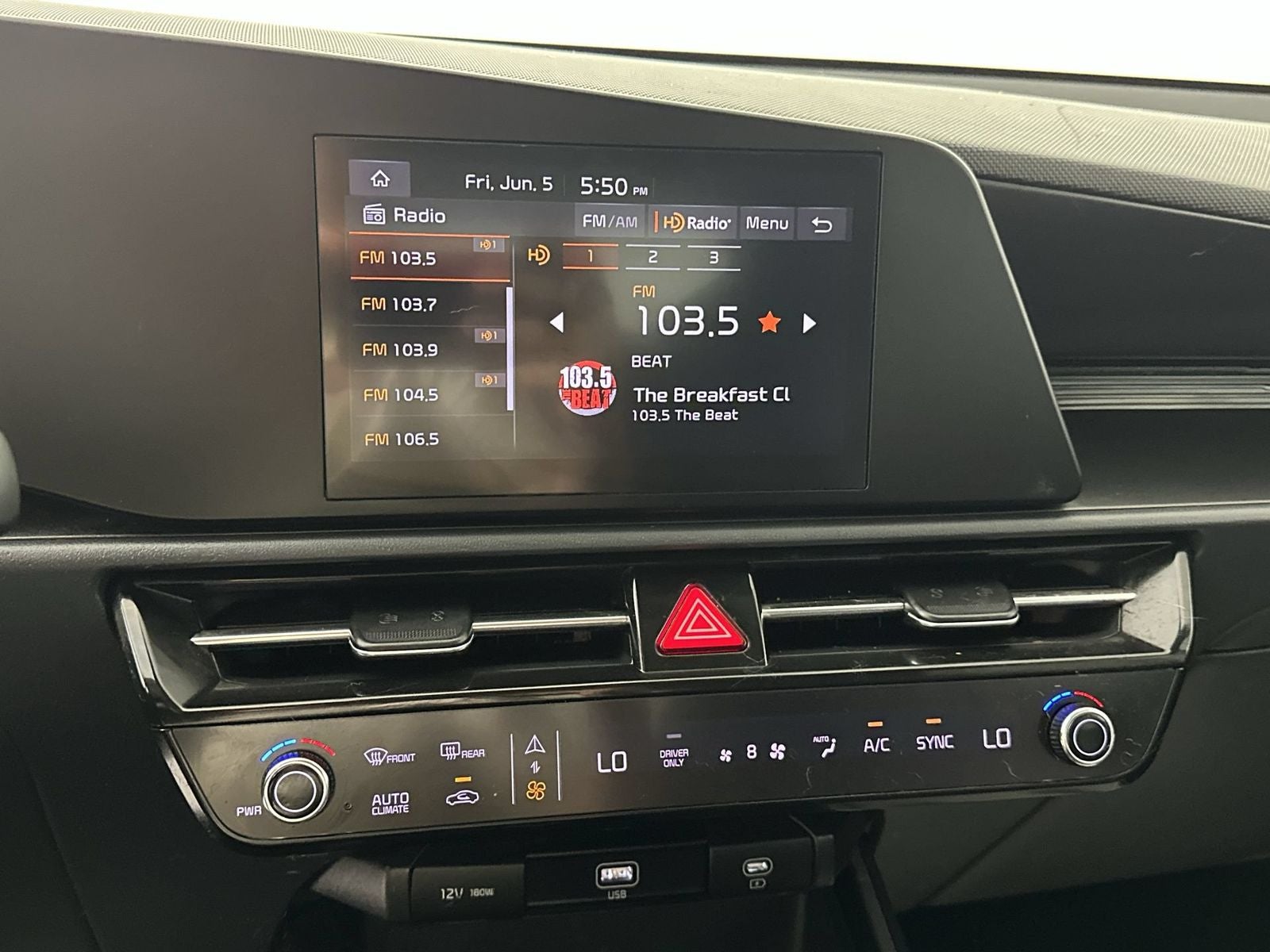 2024 Kia Niro LX