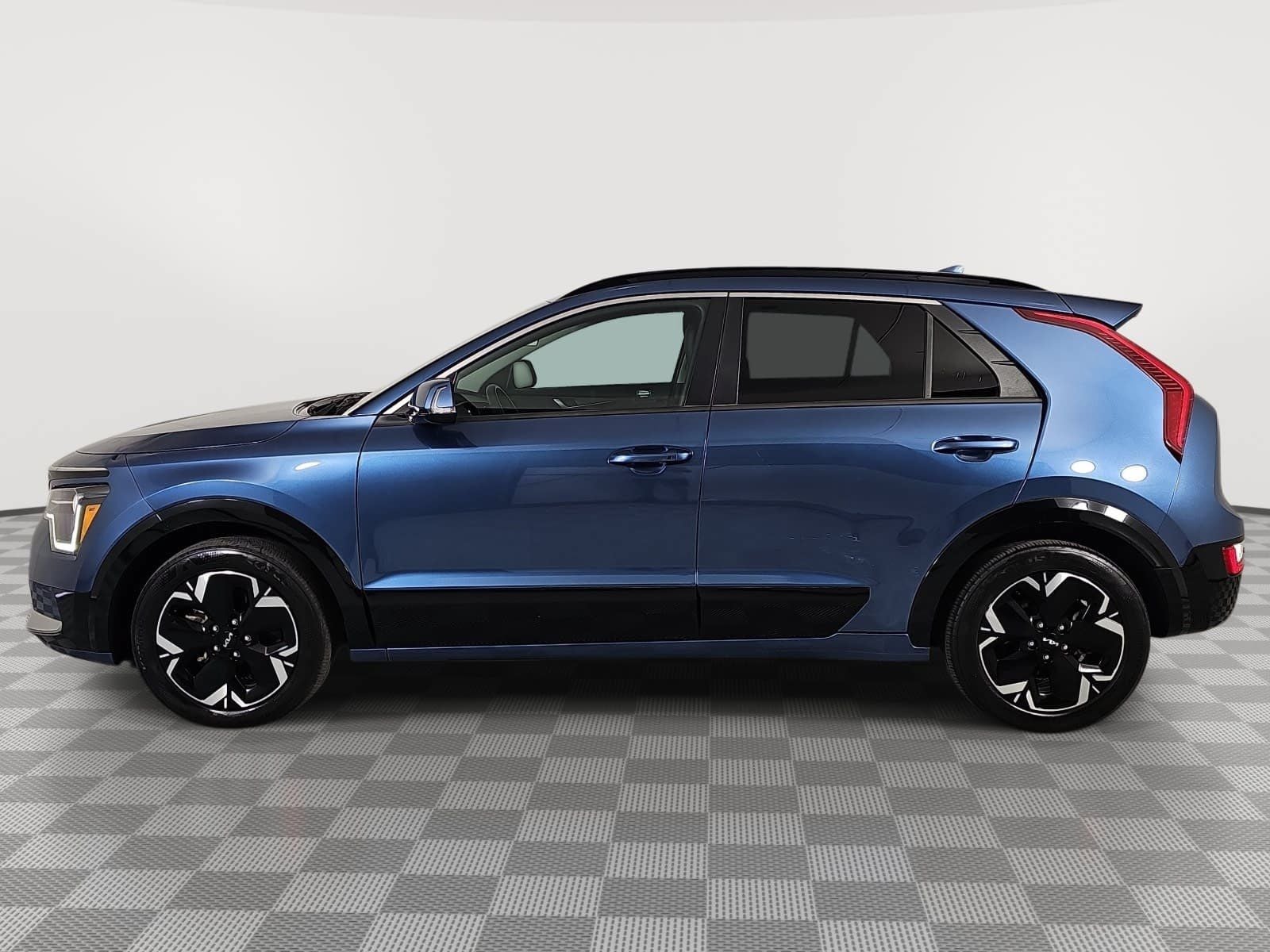 2023 Kia Niro EV Wind