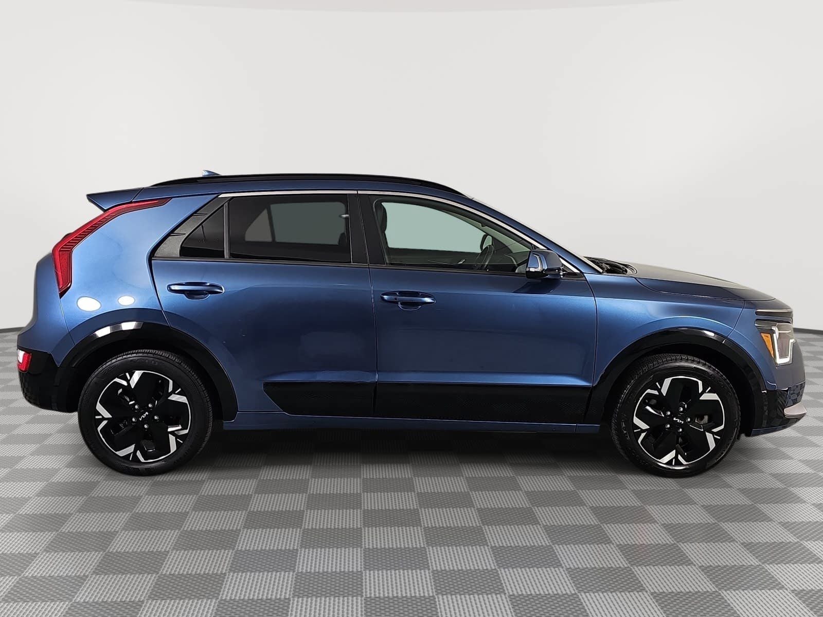 2023 Kia Niro EV Wind