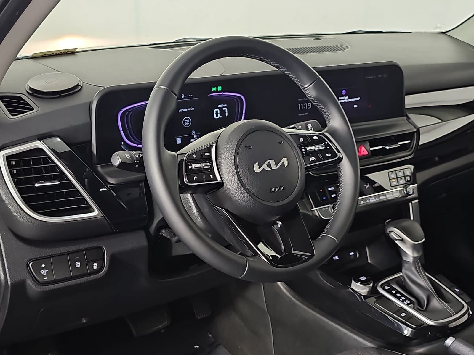 2025 Kia Seltos S