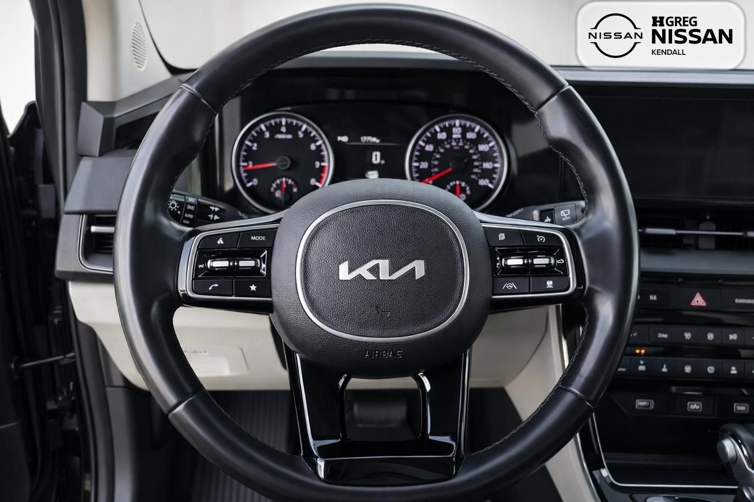 2022 Kia Carnival EX