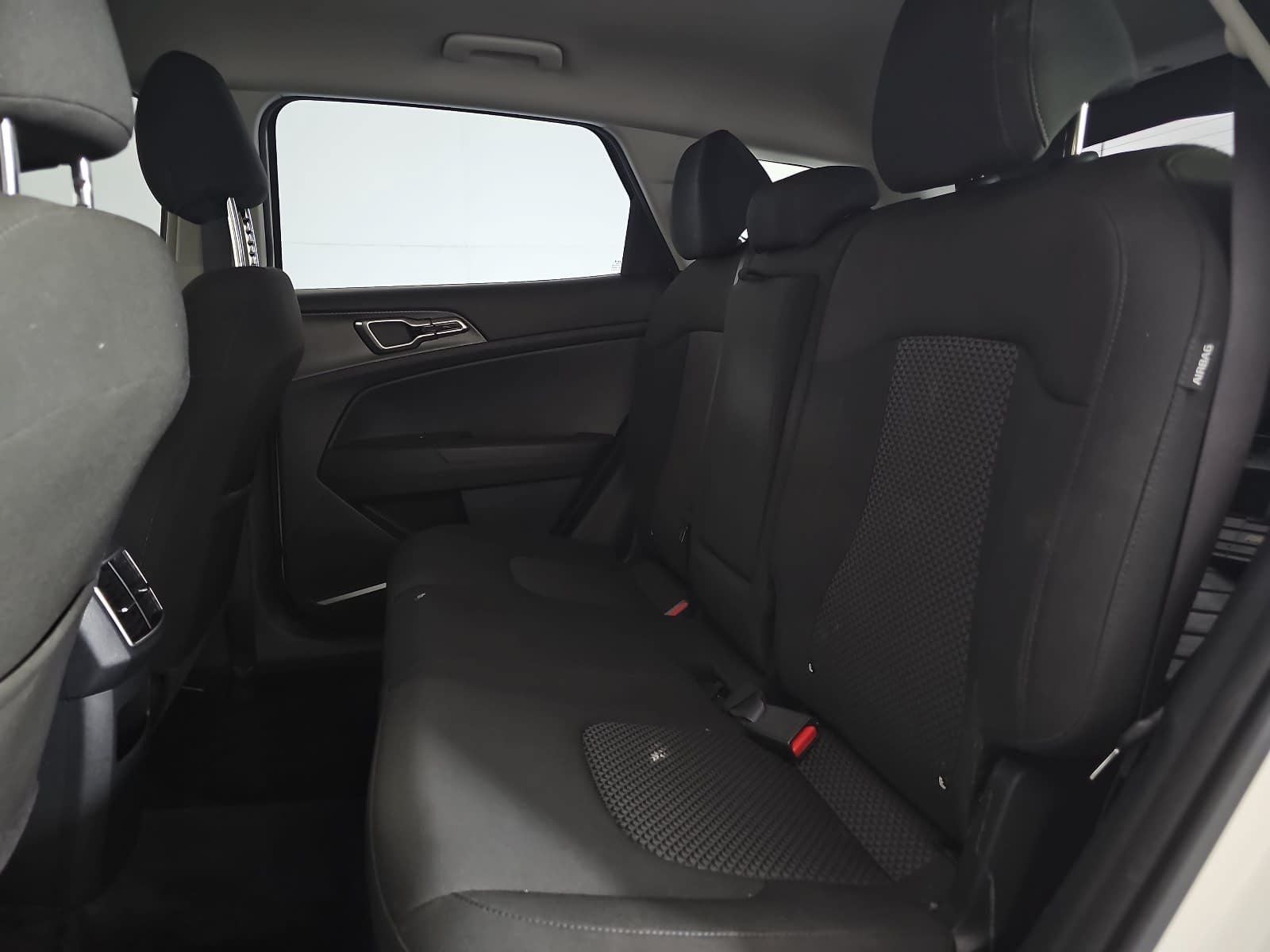 2024 Kia Sportage Hybrid LX