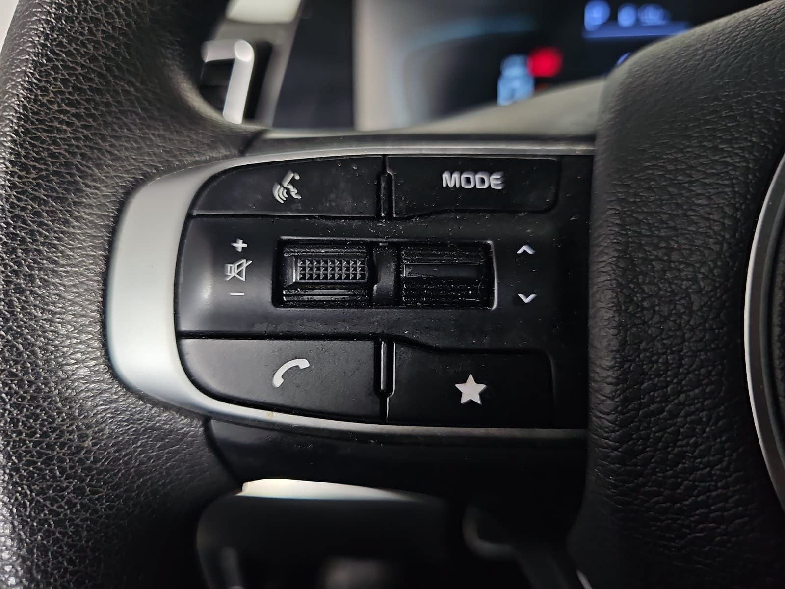 2024 Kia Sportage Hybrid LX