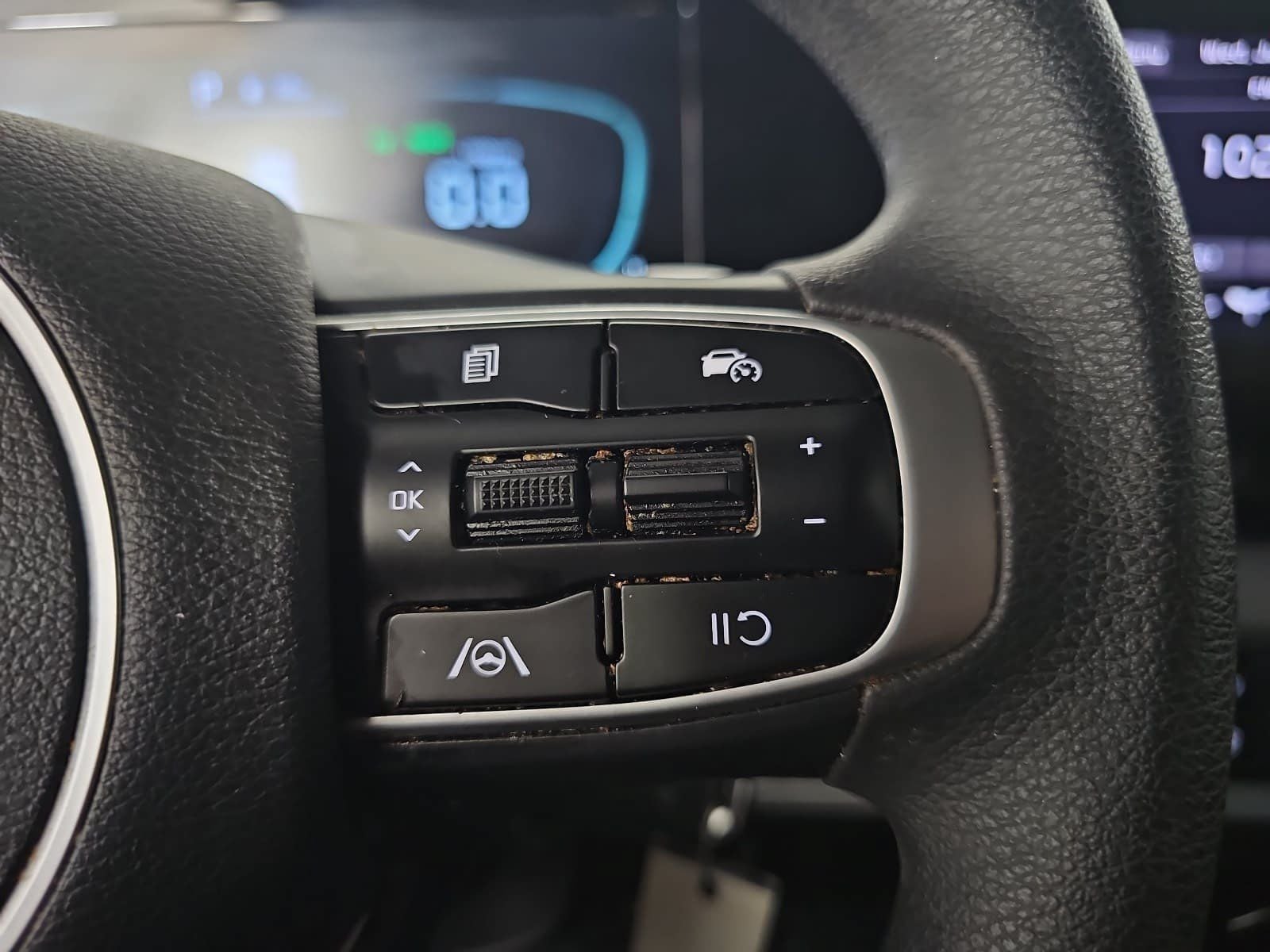 2024 Kia Sportage Hybrid LX