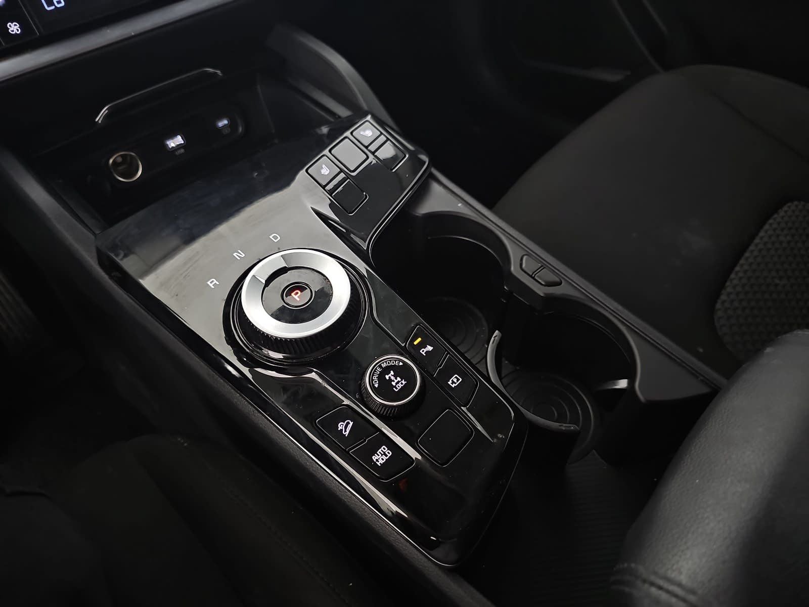 2024 Kia Sportage Hybrid LX