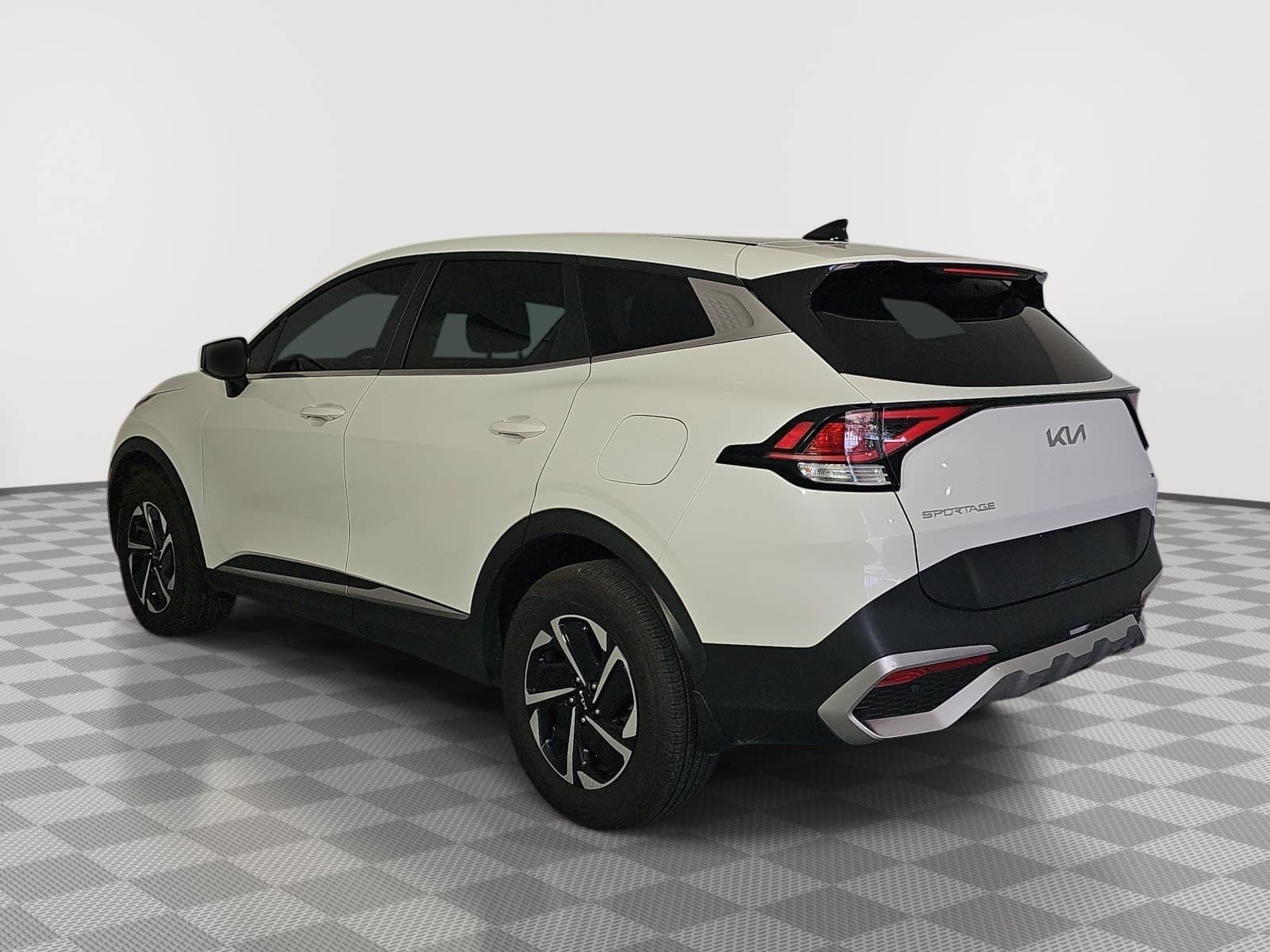 2024 Kia Sportage Hybrid LX