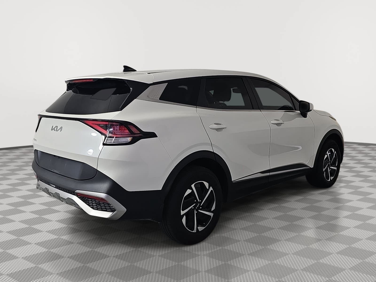 2024 Kia Sportage Hybrid LX