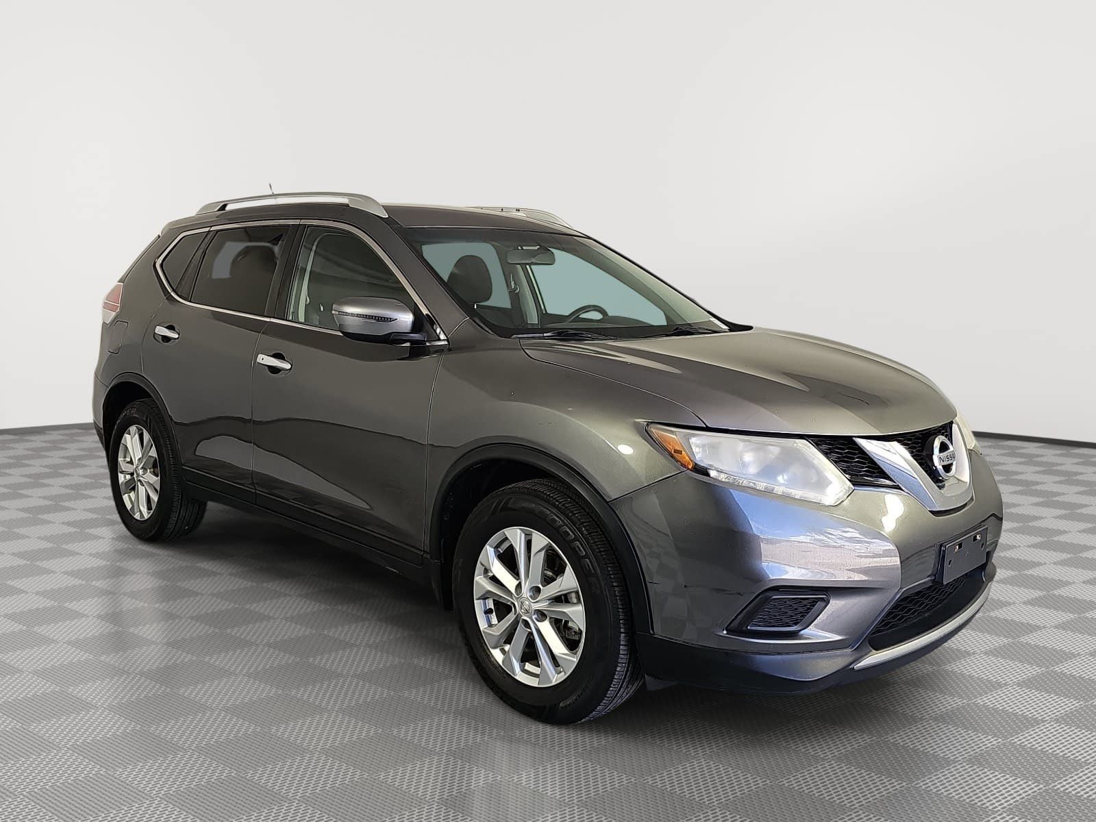 Used 2016 Nissan Rogue SV with VIN KNMAT2MV4GP727432 for sale in Palmetto Bay, FL