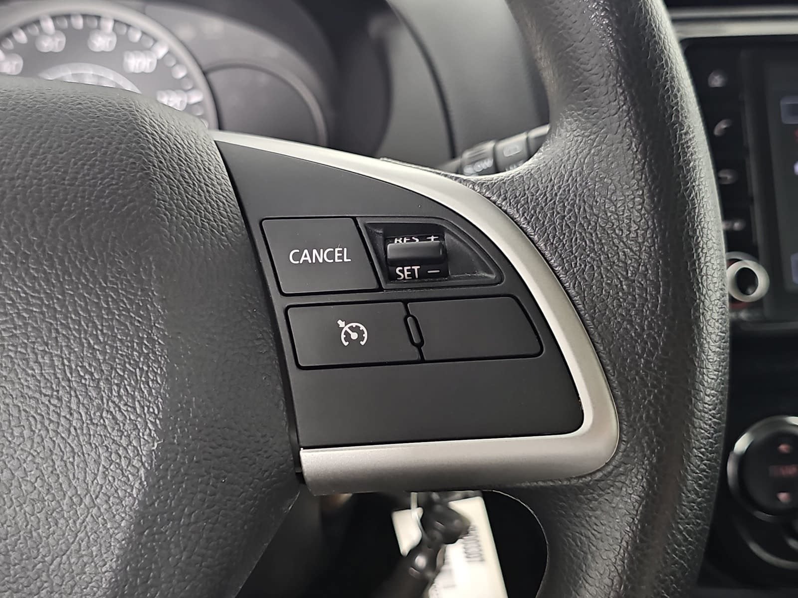 2023 Mitsubishi Mirage ES