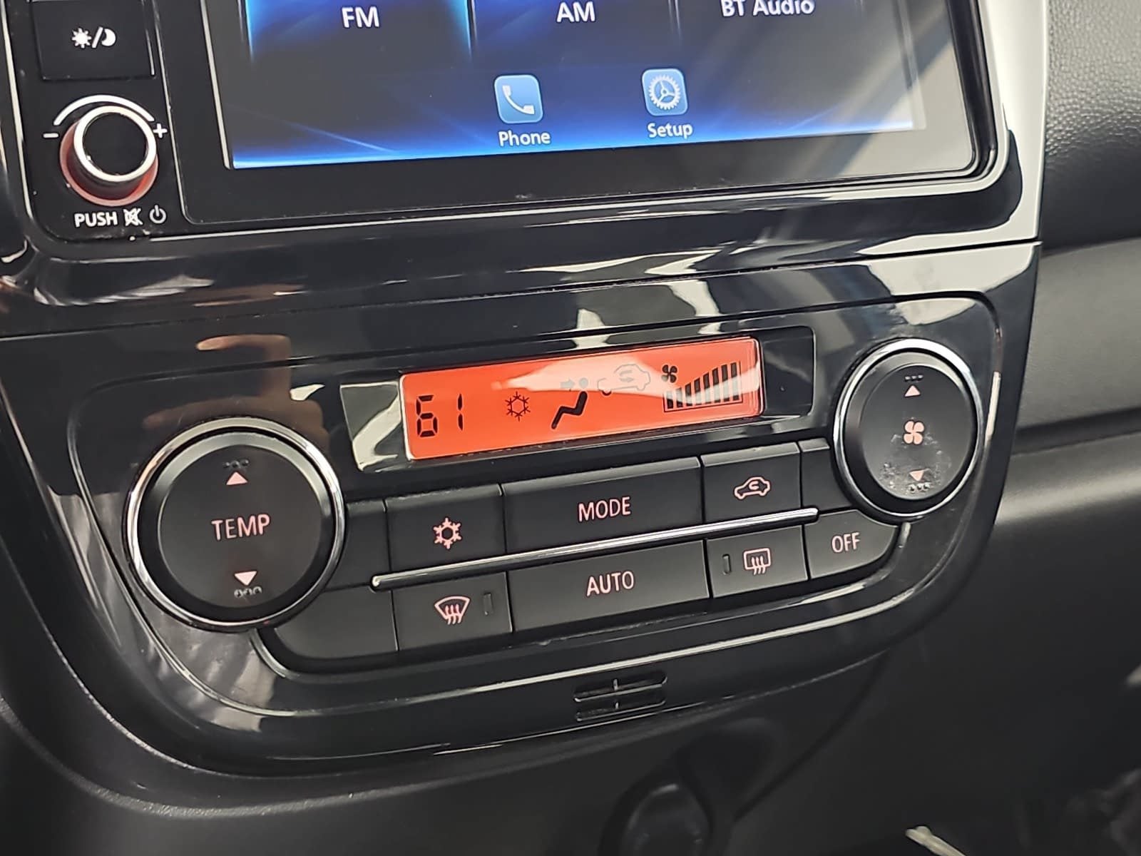 2023 Mitsubishi Mirage ES