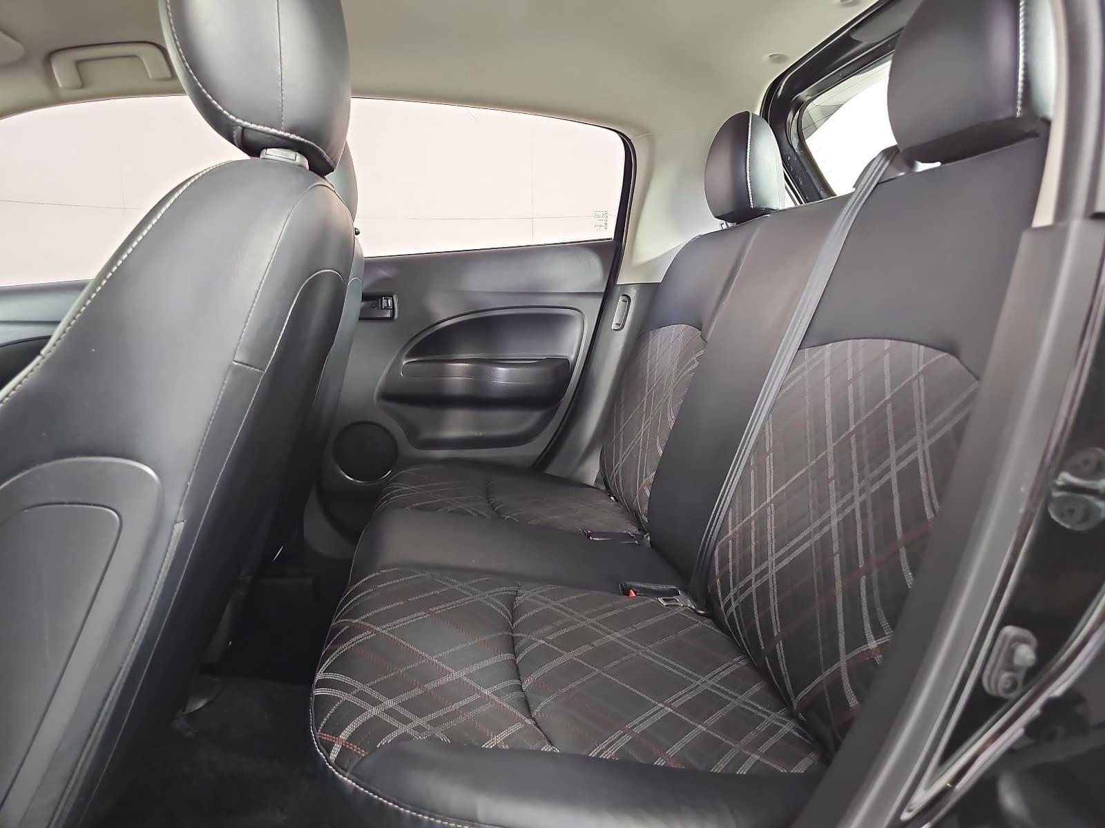 2023 Mitsubishi Mirage SE