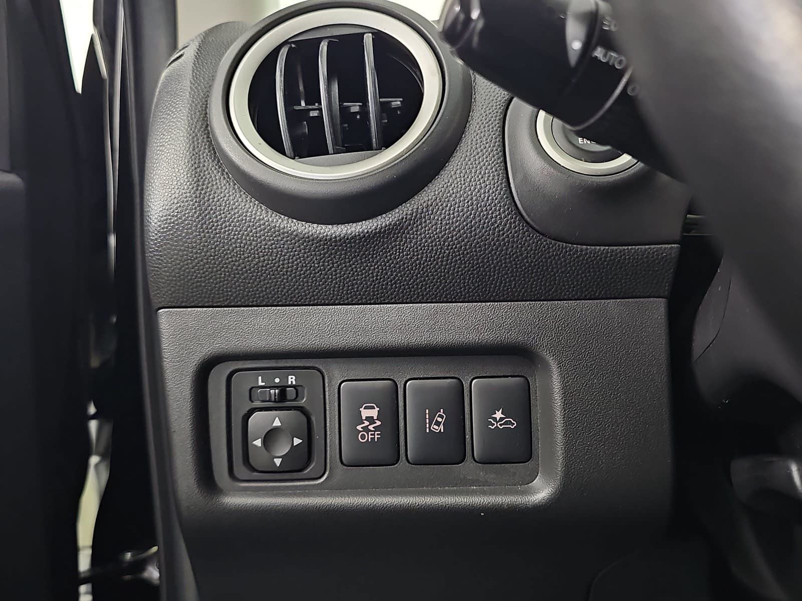 2023 Mitsubishi Mirage SE