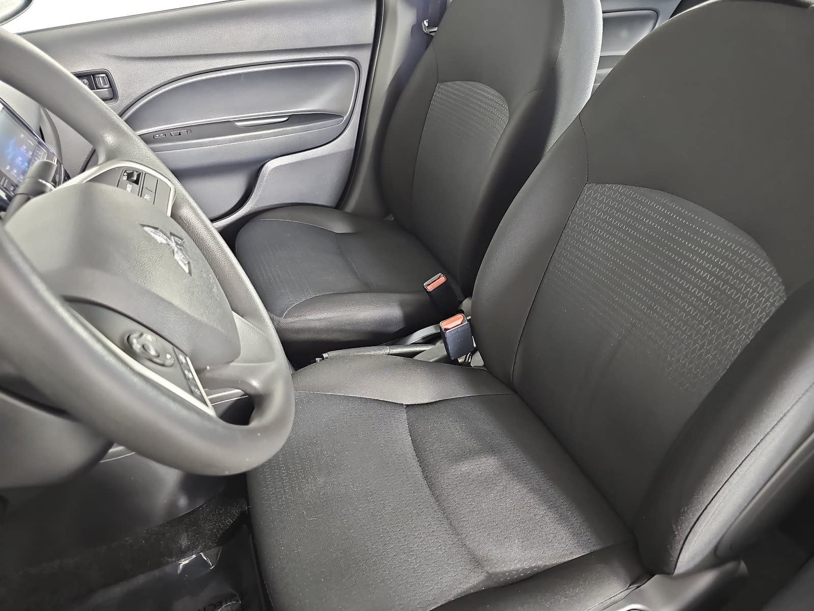 2024 Mitsubishi Mirage G4 LE