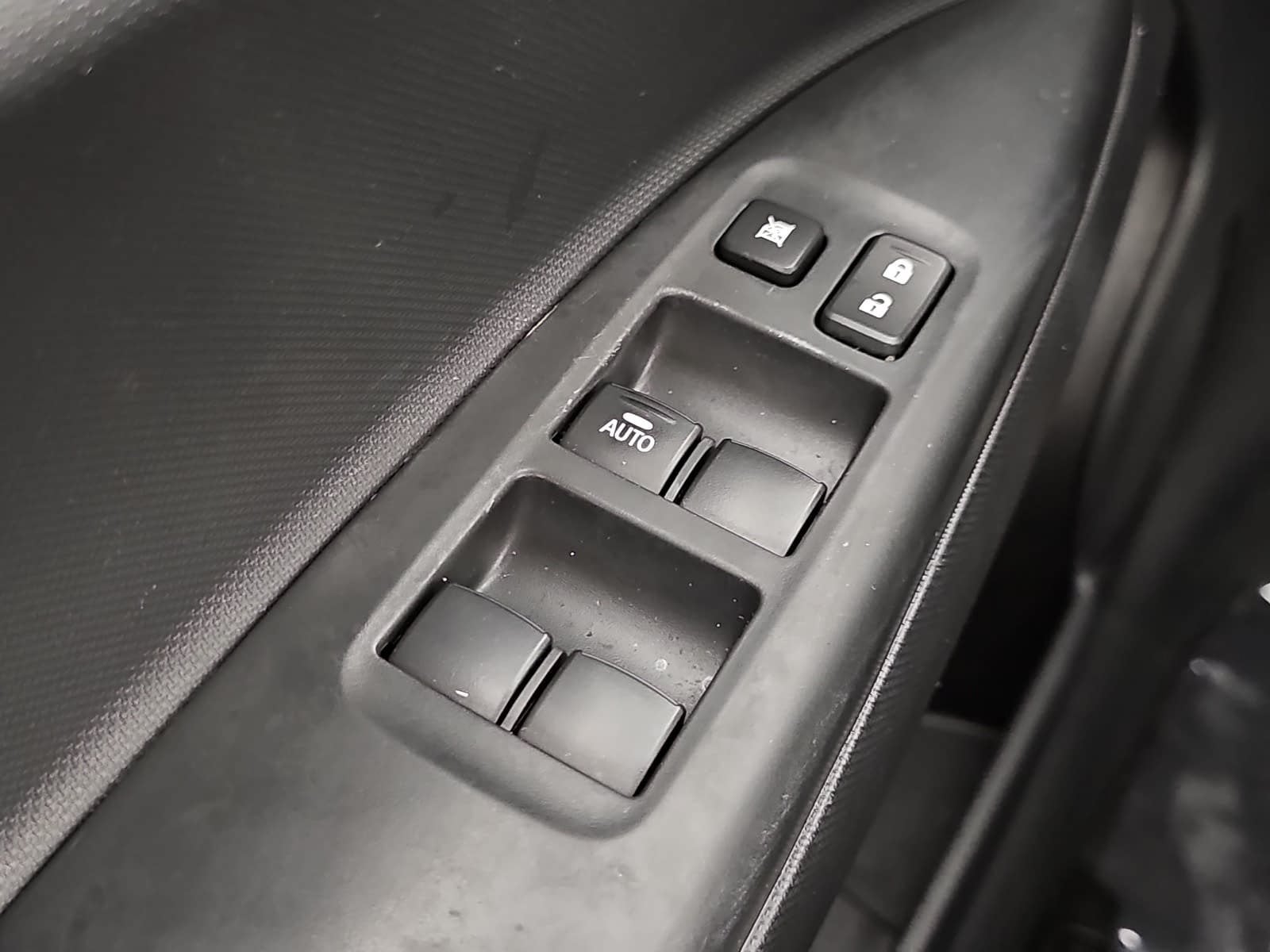 2024 Mitsubishi Mirage G4 LE