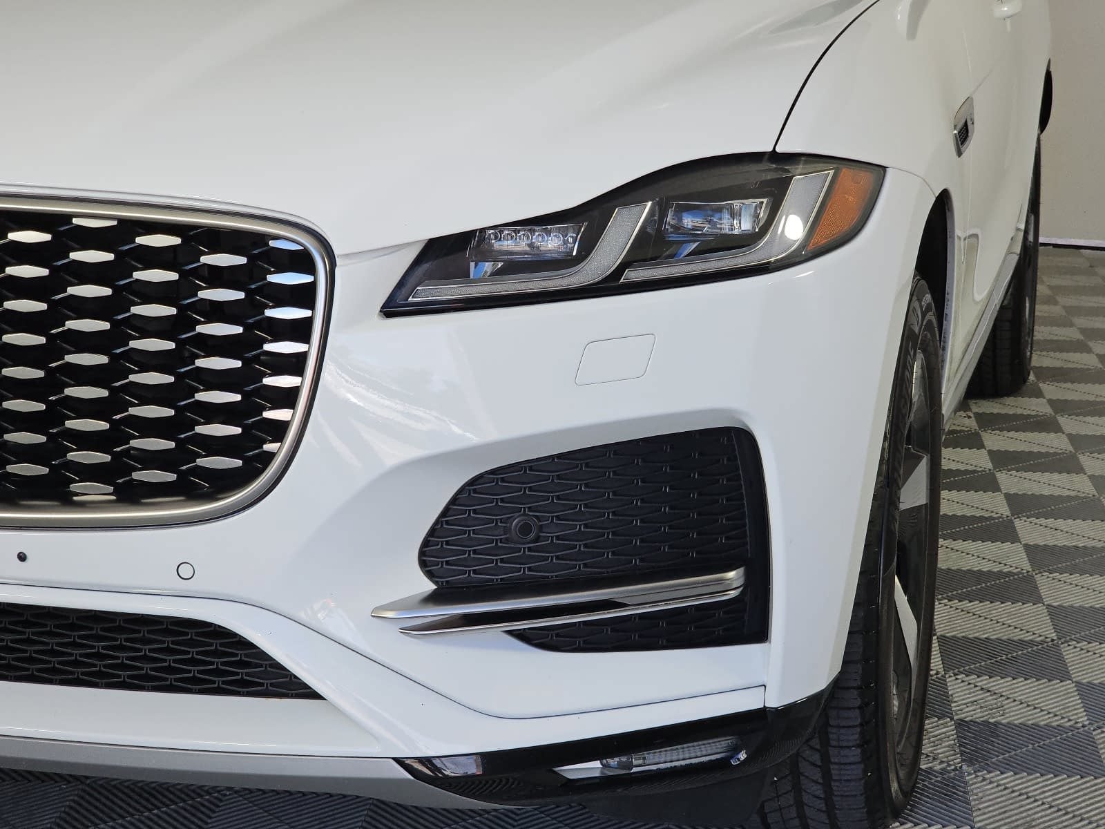 2023 Jaguar F-PACE P250 S