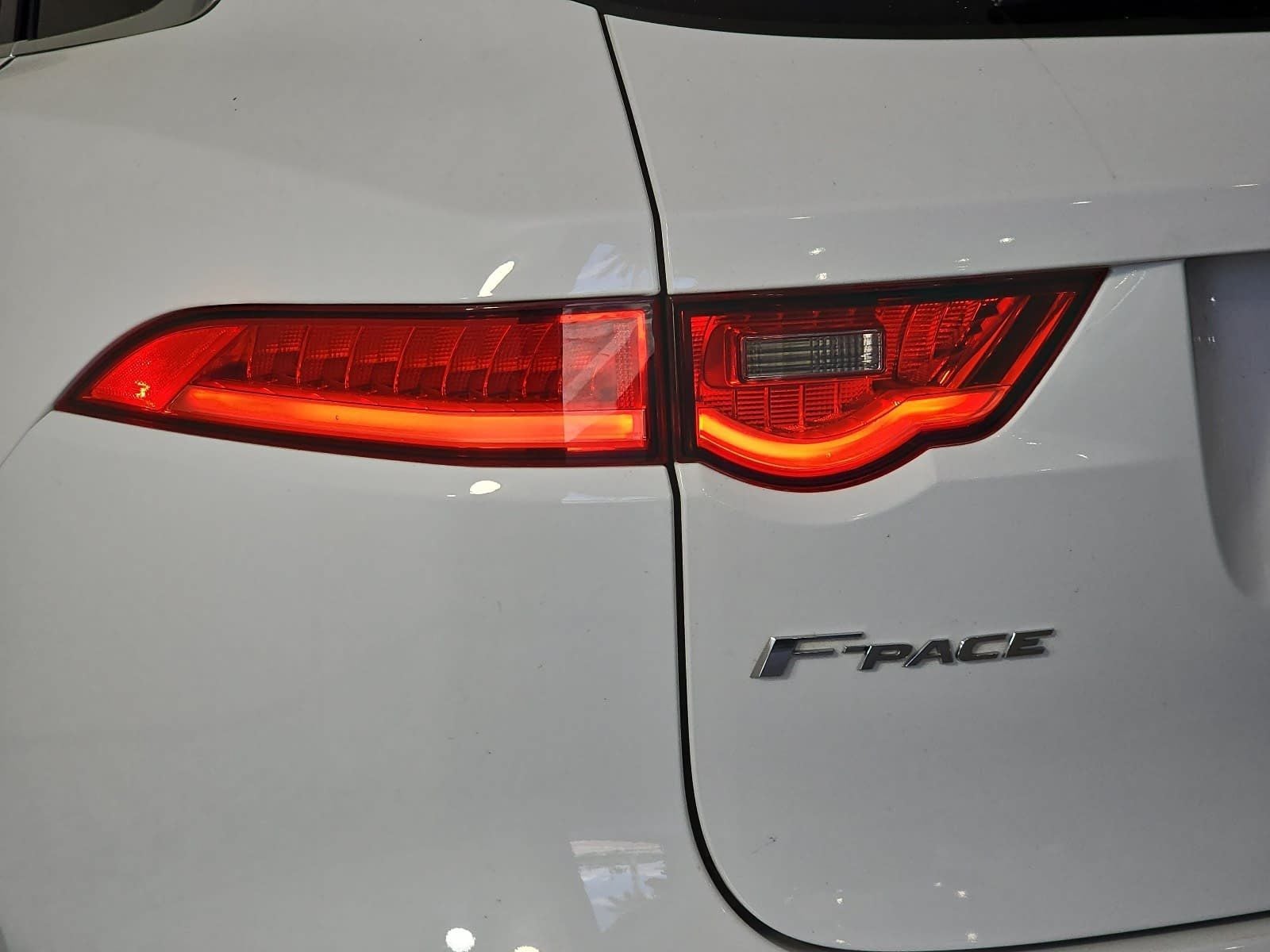 2020 Jaguar F-PACE 25t Premium