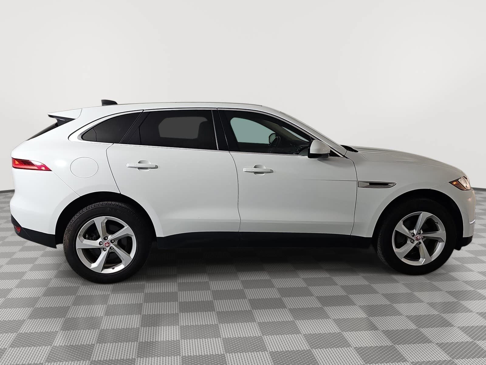 2020 Jaguar F-PACE 25t Premium