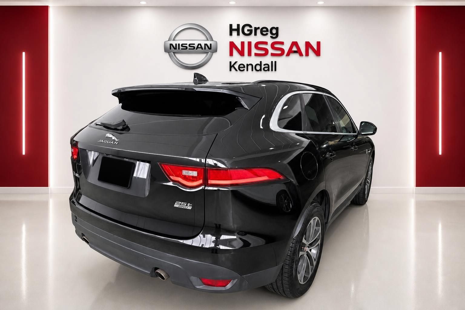 2019 Jaguar F-PACE 25t Premium