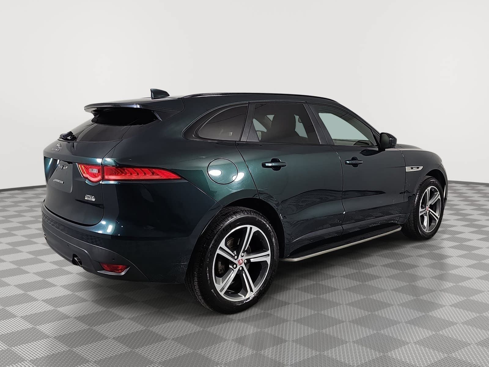 2018 Jaguar F-PACE 25t R-Sport