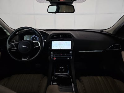 2018 Jaguar F-PACE 30t Portfolio