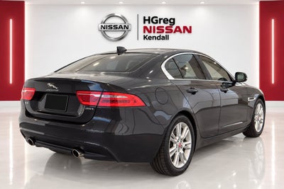 2017 Jaguar XE 25t Premium