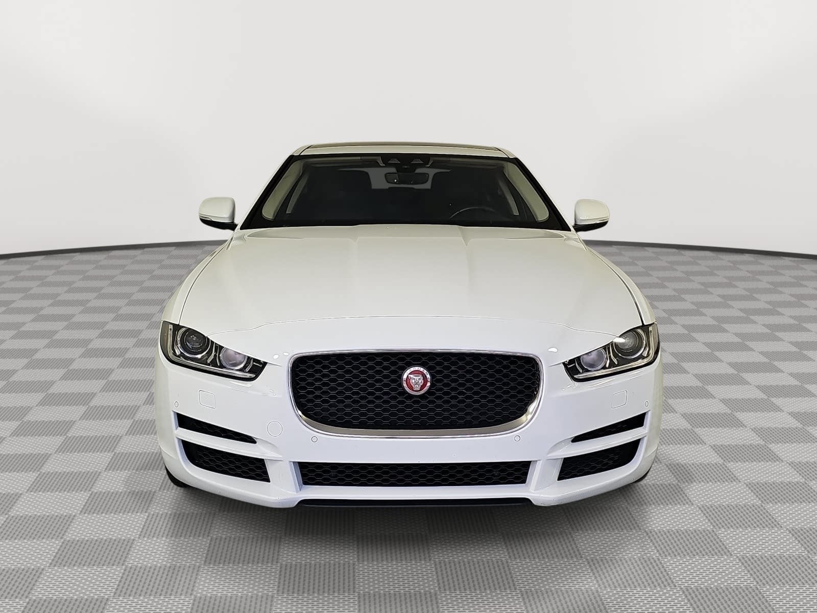 2019 Jaguar XE 25t Prestige
