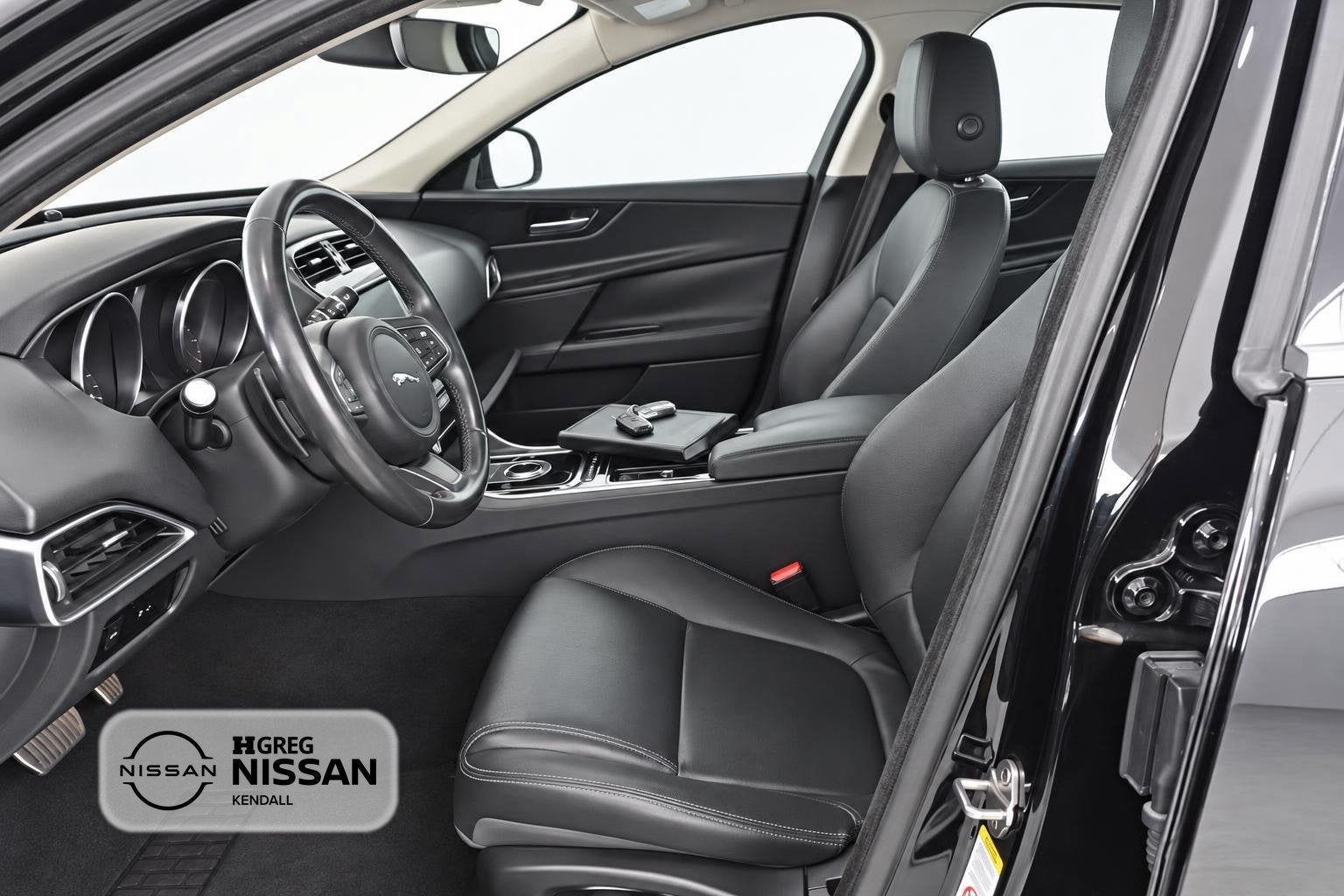 2019 Jaguar XE 25t Premium