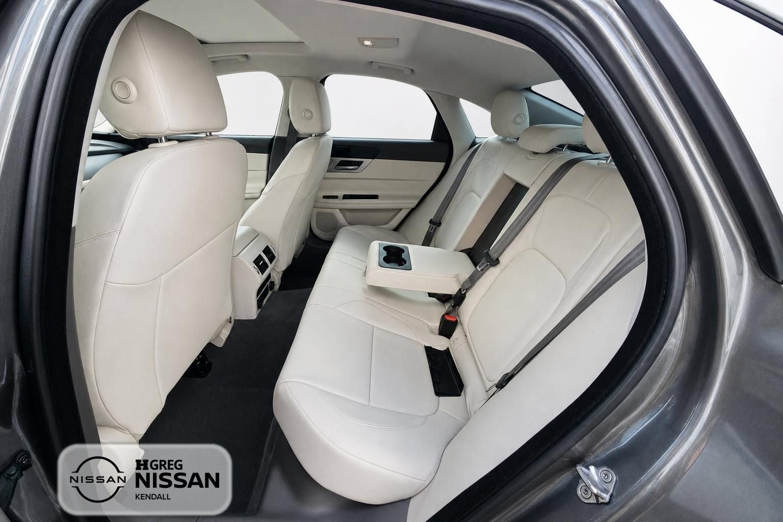 2017 Jaguar XF 35t Premium