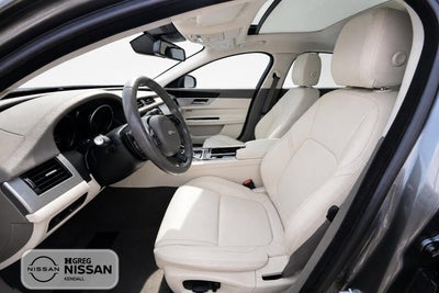 2017 Jaguar XF 35t Premium