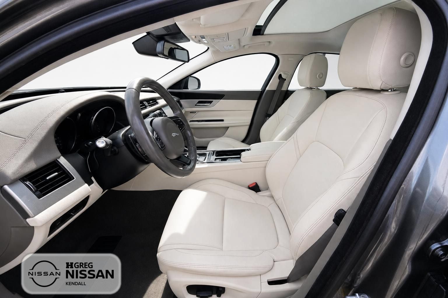 2017 Jaguar XF 35t Premium