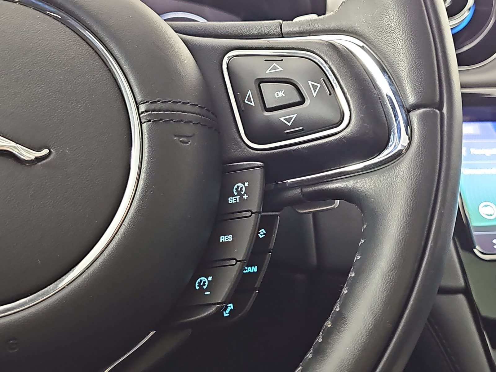 2019 Jaguar XJ Supercharged